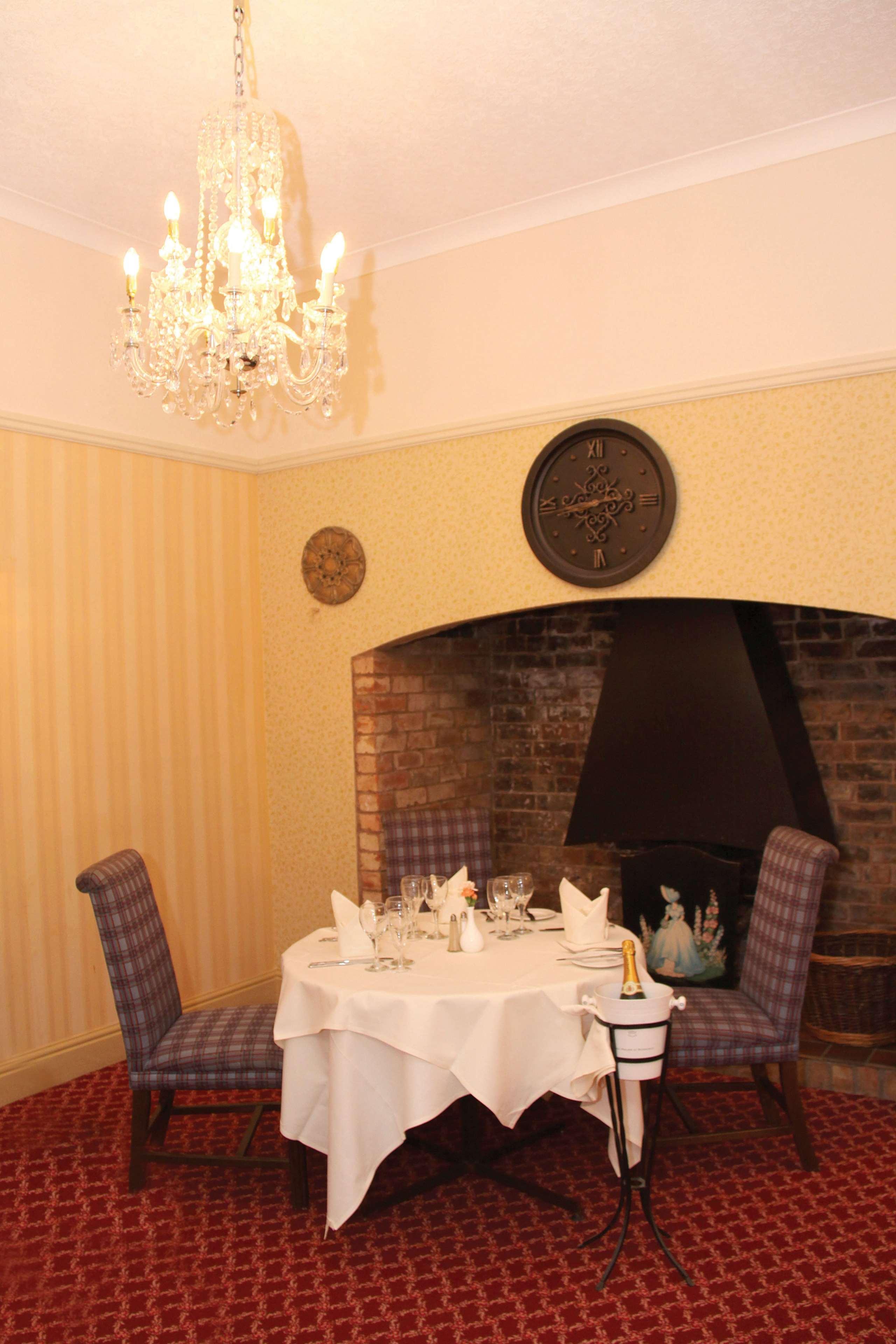 Weston Hall Hotel Sure Hotel Collection By Best Western Bulkington Restaurant foto